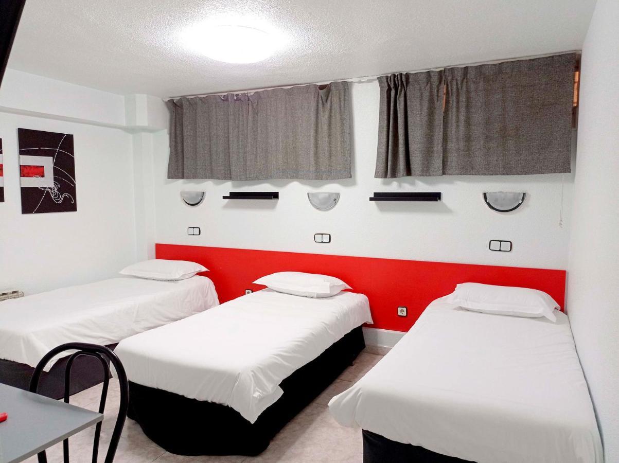 Hostal Lady Ana Maria Collado Villalba Phòng bức ảnh